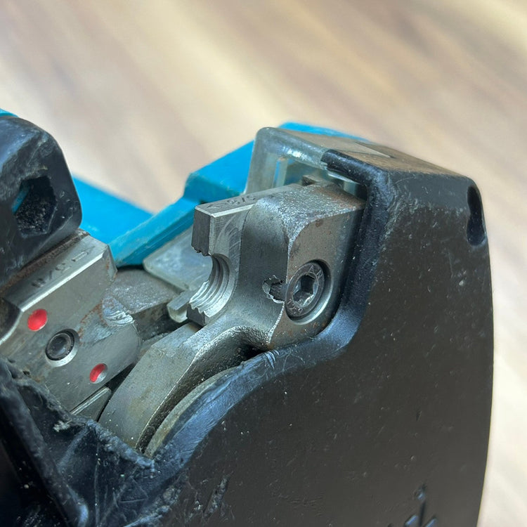 マキタ (makita) 18V 充電式全ネジカッター SC102DZ 本体のみ 【船橋馬込店】