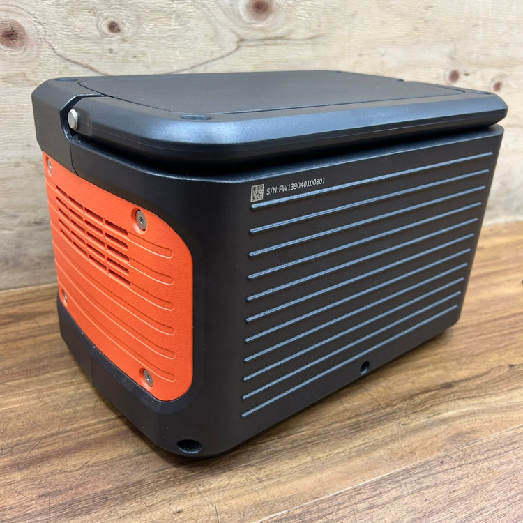 Jackery ジャクリ ポータブル電源 PTB071 【船橋馬込店】