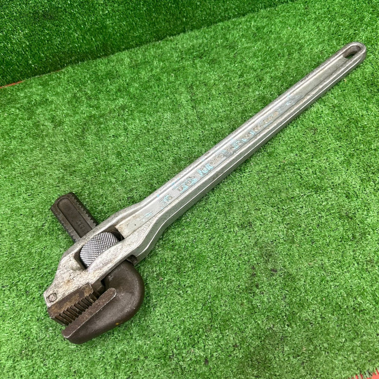 たて型アルミパイプレンチ450mm 【野田愛宕店】