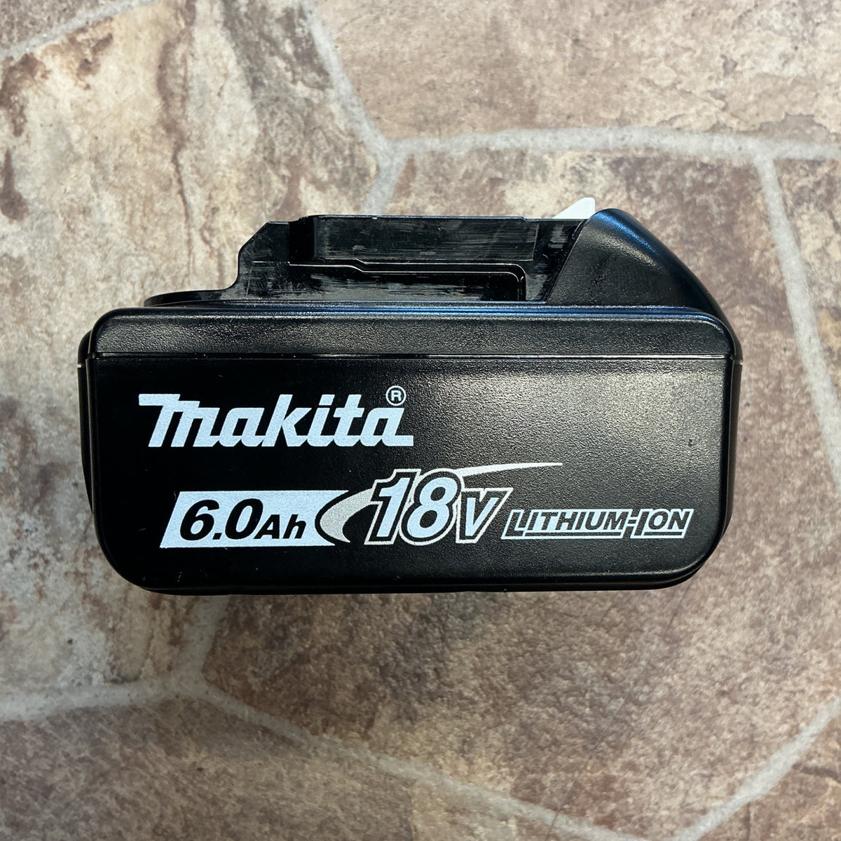 【中古・動作良好！】 マキタ makita 18V/6.0Ah リチウムイオンバッテリー BL1860B 【越谷店】