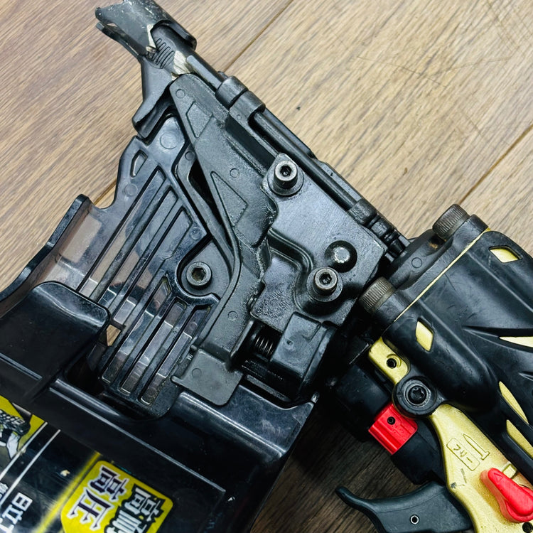 90mm 高圧釘打ち機 NV90HM 本体のみ【リライズ蓮田店】