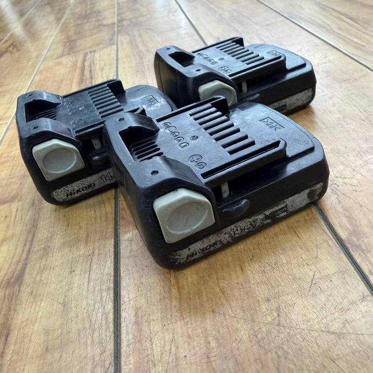 14.4V コードレスインパクトドライバ FWH14DGL バッテリー3個(BSL1415S)付属 【リライズ蓮田店】