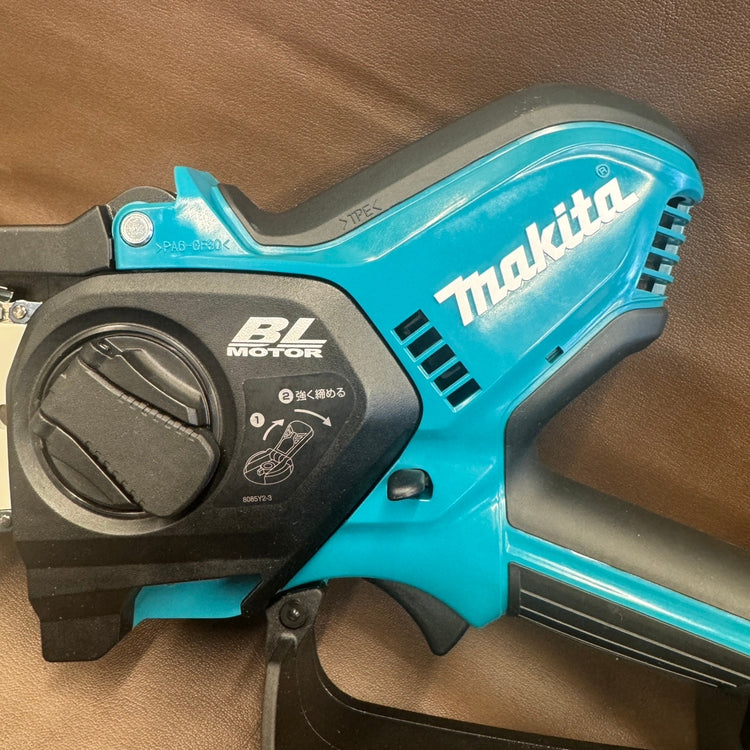 【中古・動作良好！美品！】 マキタ makita 40Vmax  コードレスチェンソー MUC029GZ 本体のみ 【越谷店】