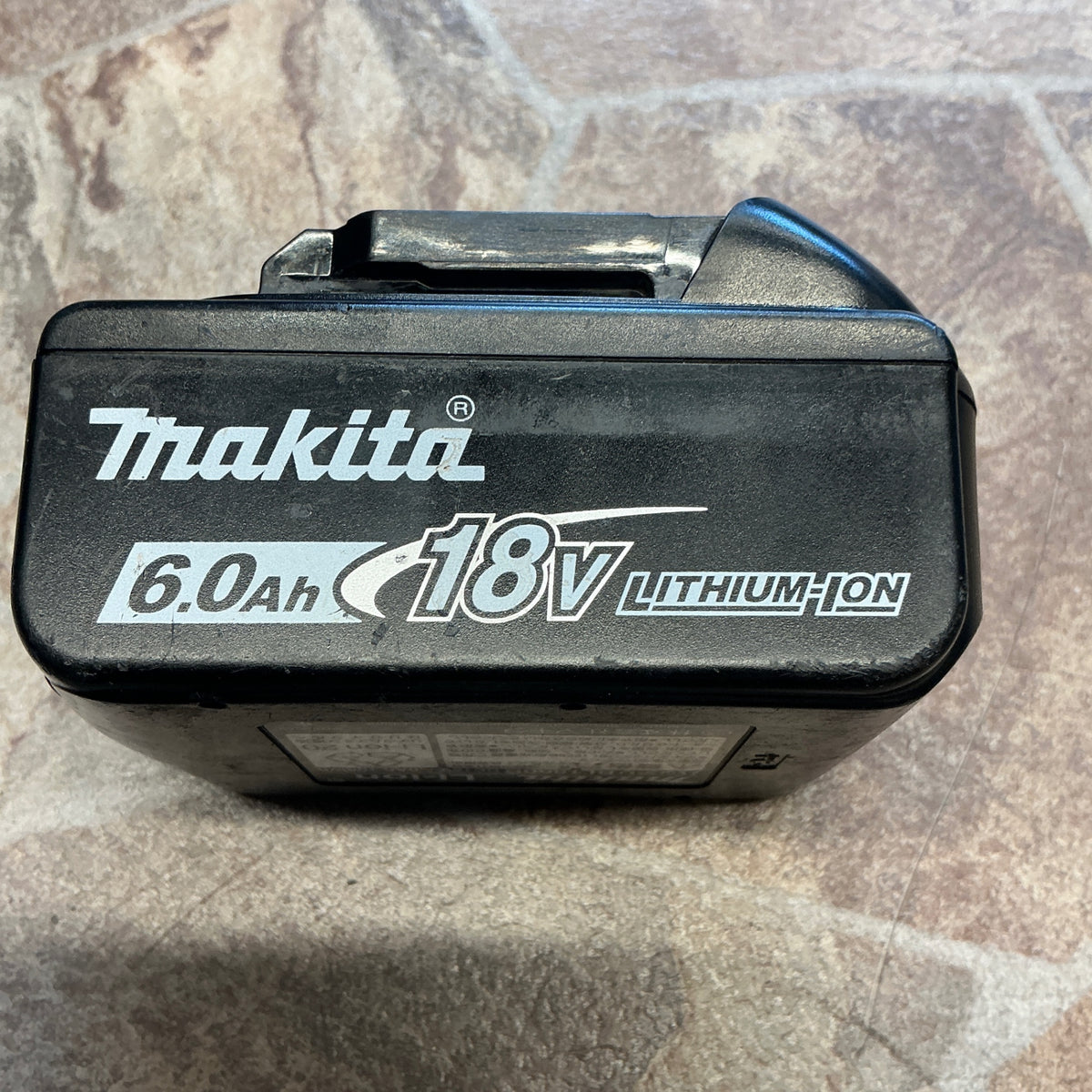 【中古・動作良好！】 マキタ makita 18V/6.0Ah リチウムイオンバッテリー BL1860B 【越谷店】