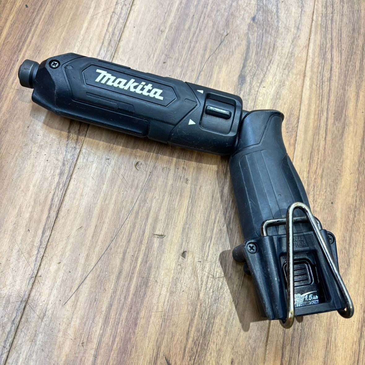 ◆マキタ (makita) 7.2V充電式ペンインパクトドライバ TD022DZB 本体のみ 【船橋馬込店】