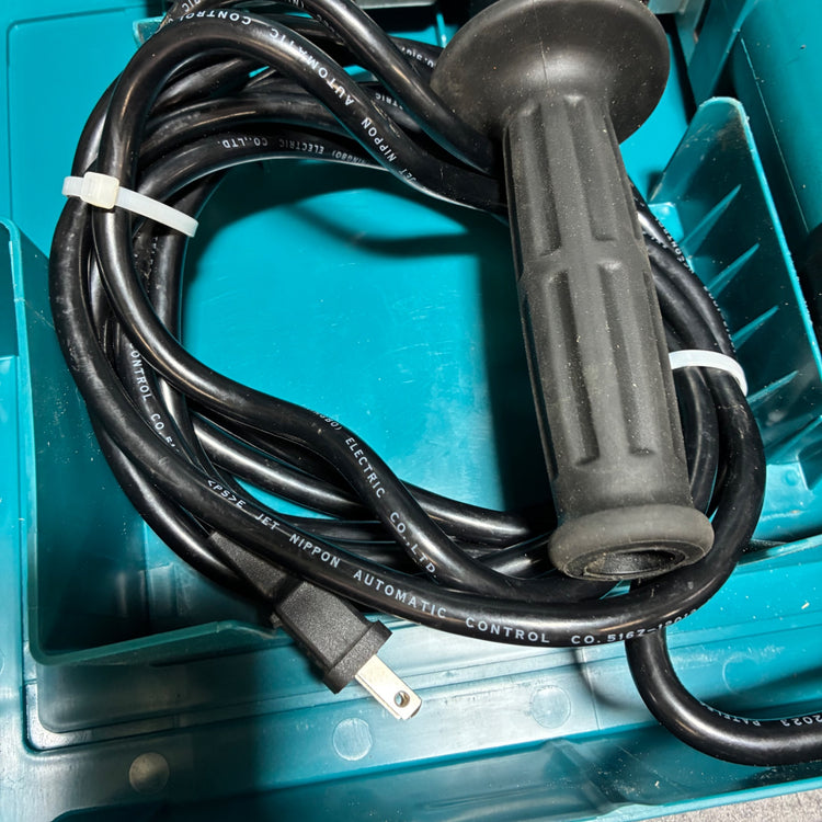 マキタ(makita) 電動ハンマ HM0830 【市川行徳店】