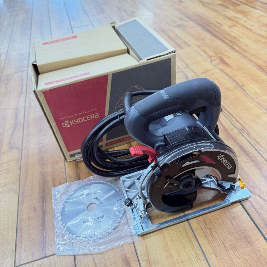 未使用品 京セラ(kyocera) 125mm電子内装マルノコ AW470ED 【リライズ蓮田店】
