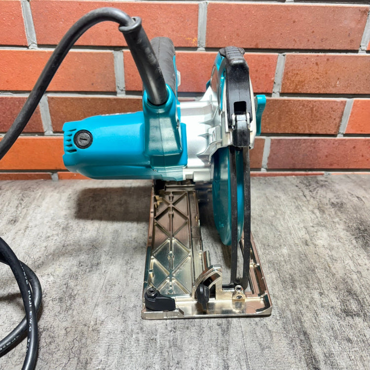 ◆マキタ(makita) 190mmマルノコ 5837BA 【市川行徳店】