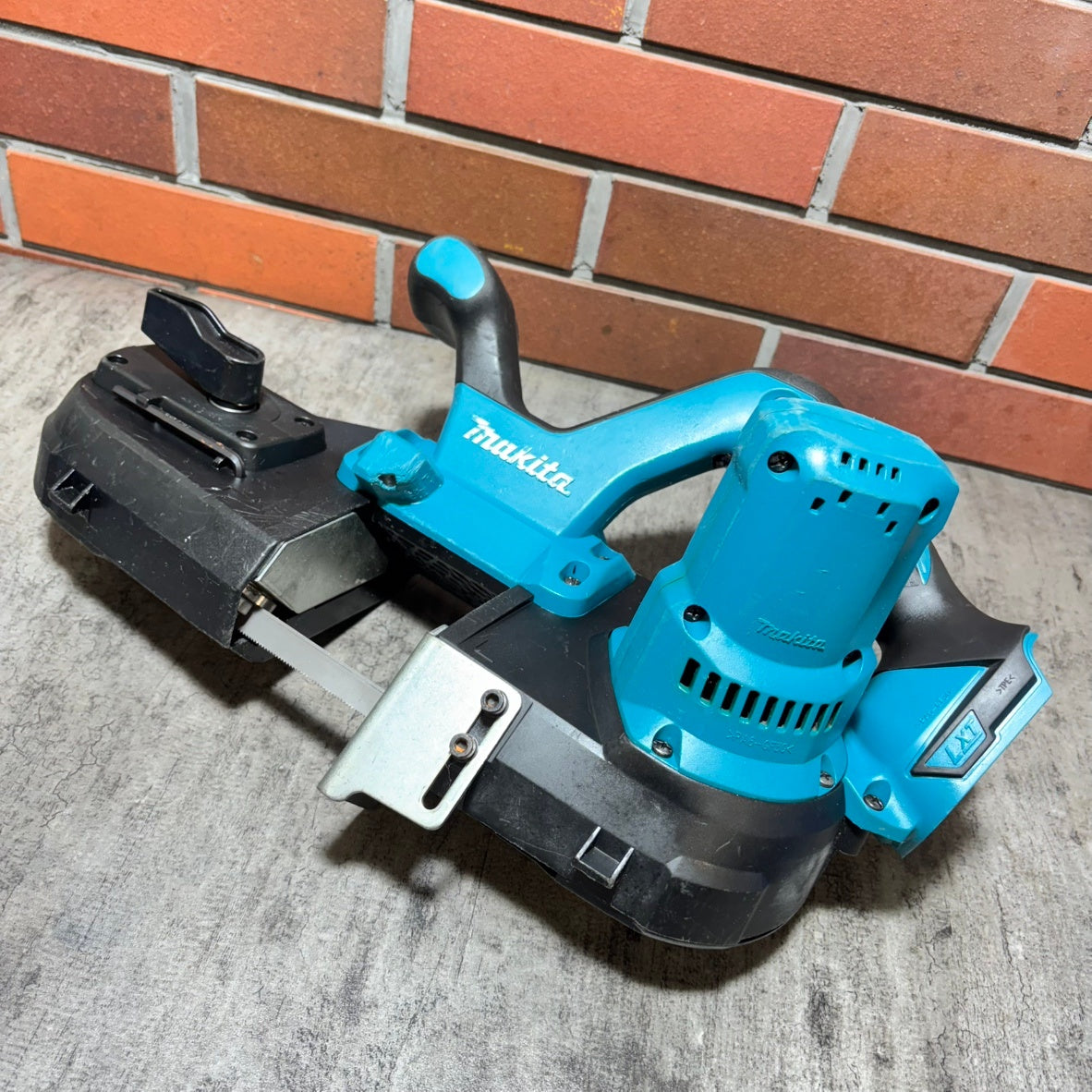 ◆マキタ(makita) コードレスバンドソー PB181DZ 【市川行徳店】