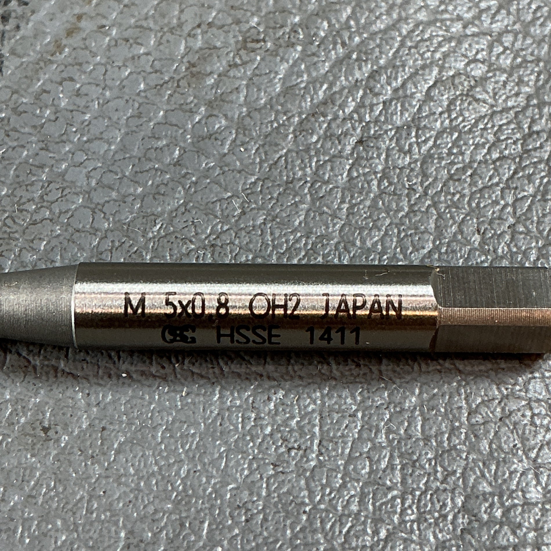【未使用】OSG　ハンドタップ 一般用 ロングシャンク EXSST M5×0.8×120　5本入りが4箱  【越谷店】