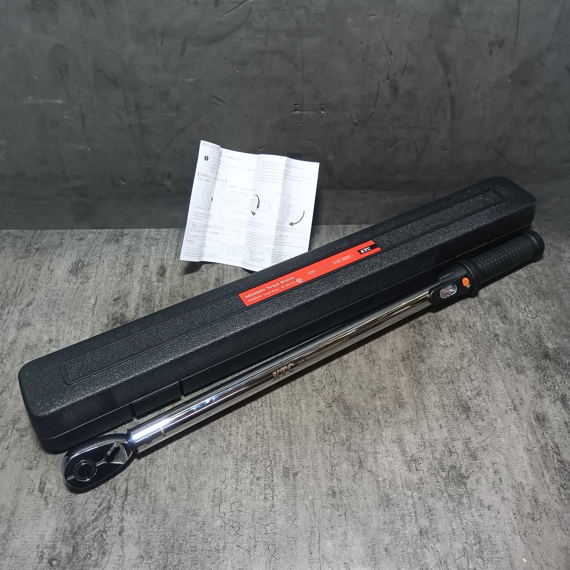 12.7sq.プレセット型トルクレンチ GW300-04（トルク測定範囲：60～300N・m） 【市川行徳店】