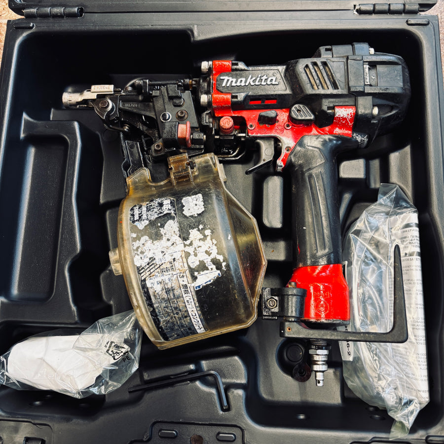 ◆マキタ(makita) 高圧エア釘打ち機 AN636H 【越谷店】
