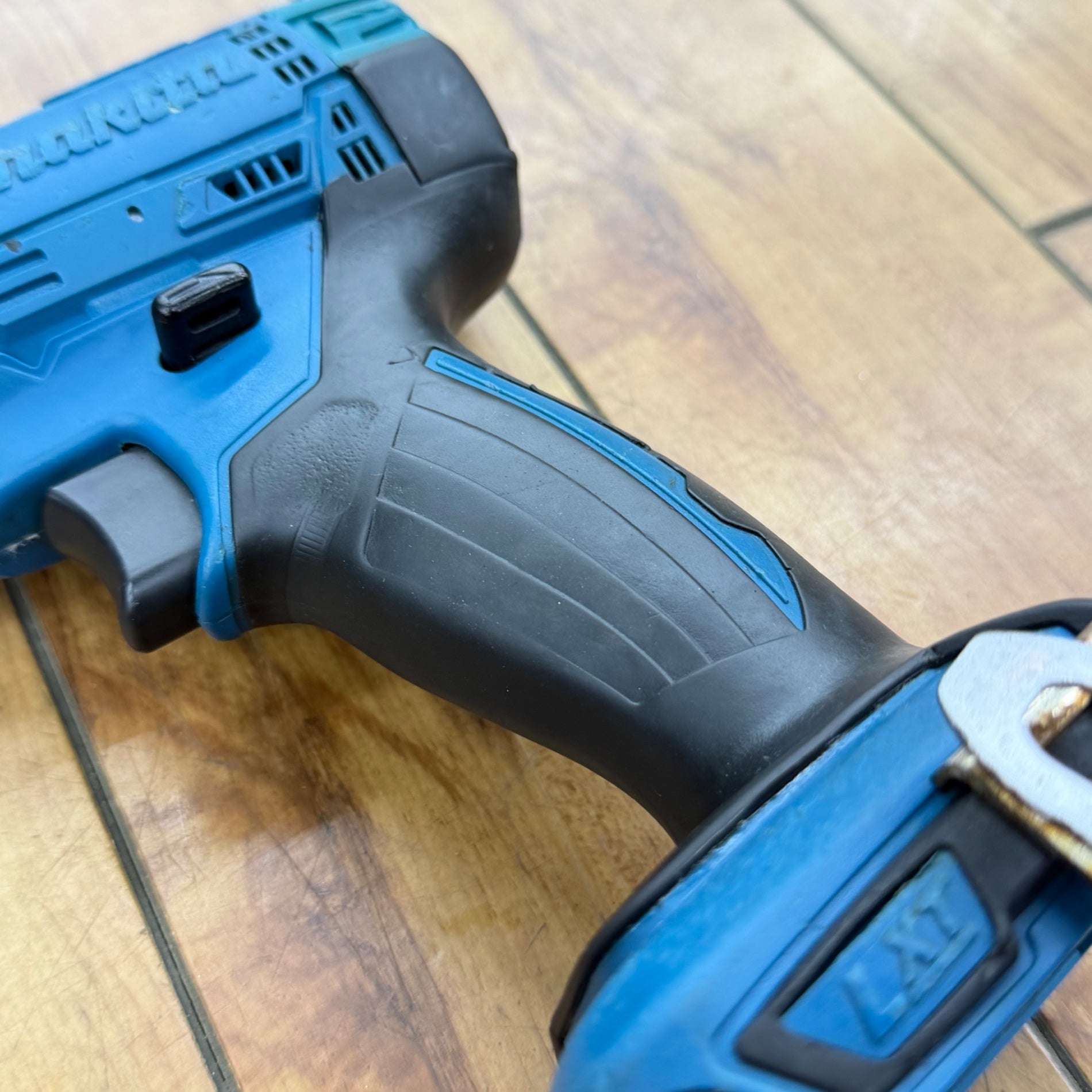 動作良好 18V コードレスインパクトドライバー TD149DZ 【リライズ蓮田店】