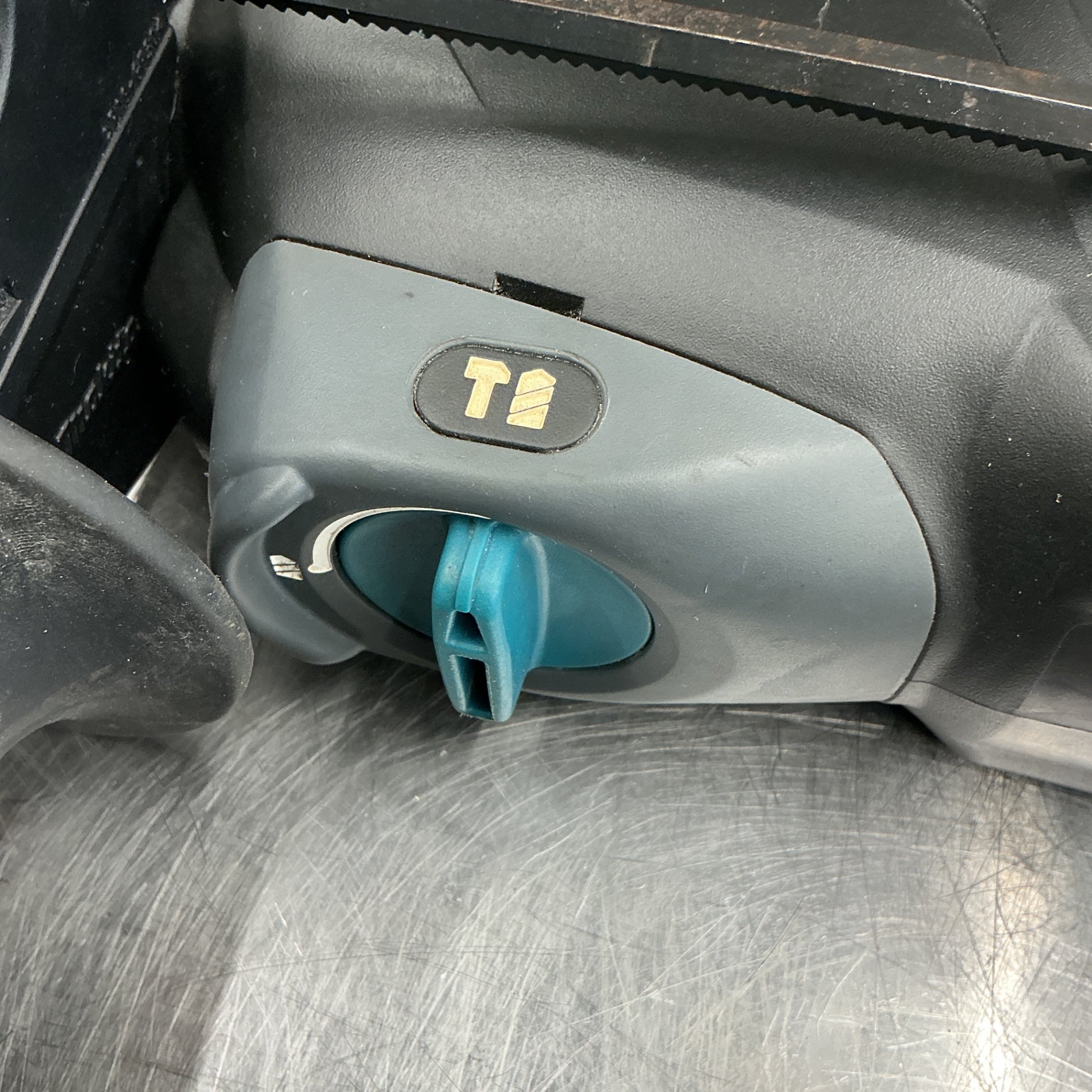 【中古】 マキタ/makita ハンマードリル HR2601F  【越谷店】