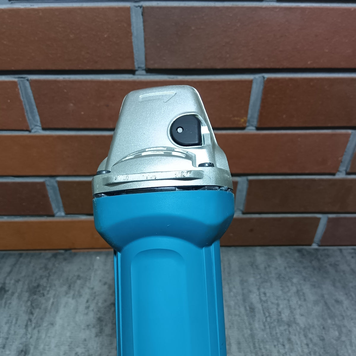100mm ディスクグラインダー 9533BL 【市川行徳店】