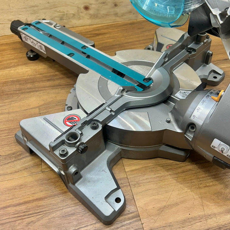 マキタ (makita) 40V 190mm コードレススライドマルノコ LS008GZ 本体のみ 【船橋馬込店】