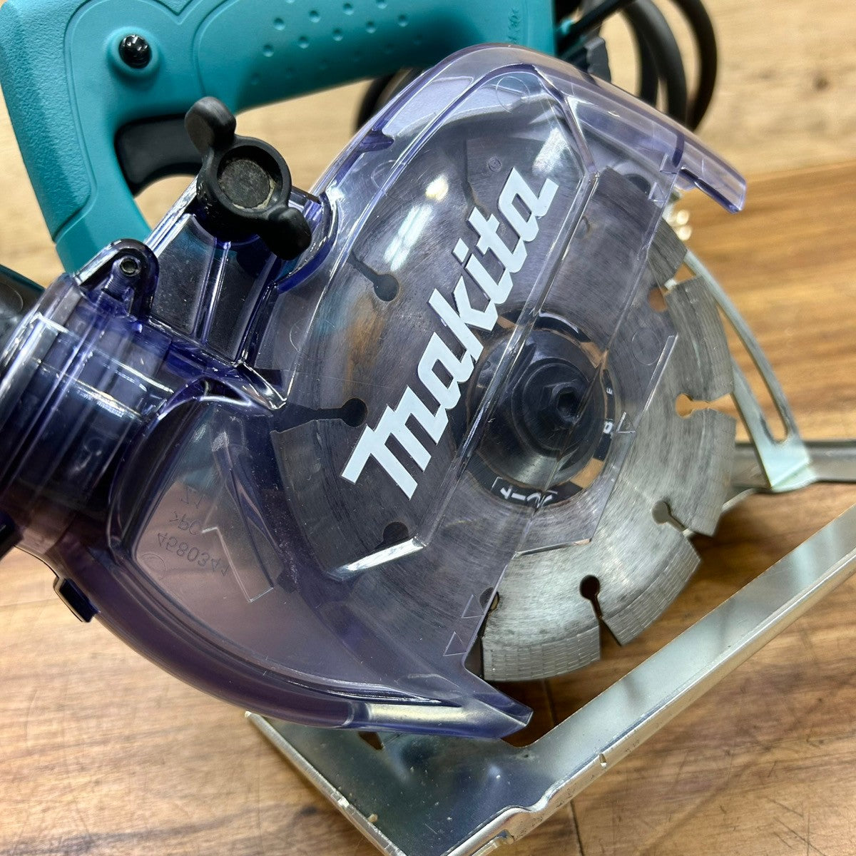 良品 マキタ makita 125mm 防じんカッター 4100KB 【船橋馬込店】
