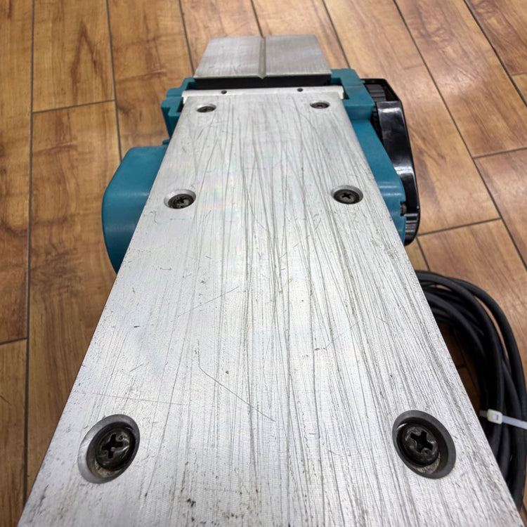 美品 110mm 電動カンナ 替え刃式 1911Ｂ 【リライズ蓮田店】