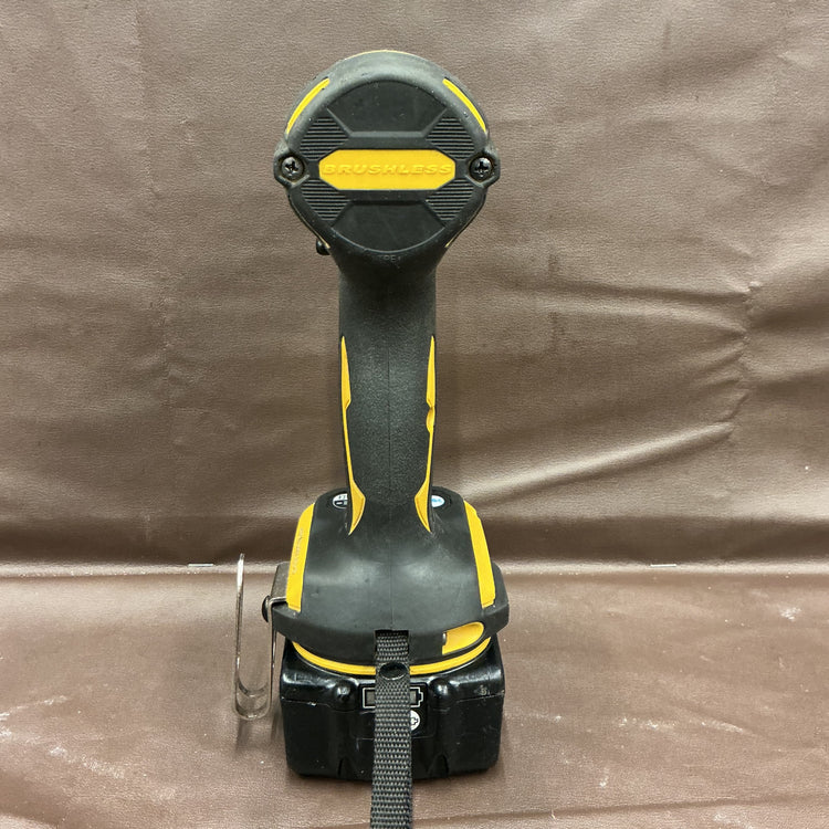 【中古品・限定色！バッテリ付き！】 マキタ(makita) コードレスインパクトドライバー TD172DZFY 【越谷店】