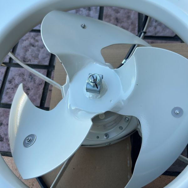 産業用有圧換気扇 低騒音形 EWF-30BTA2 【市川行徳店】