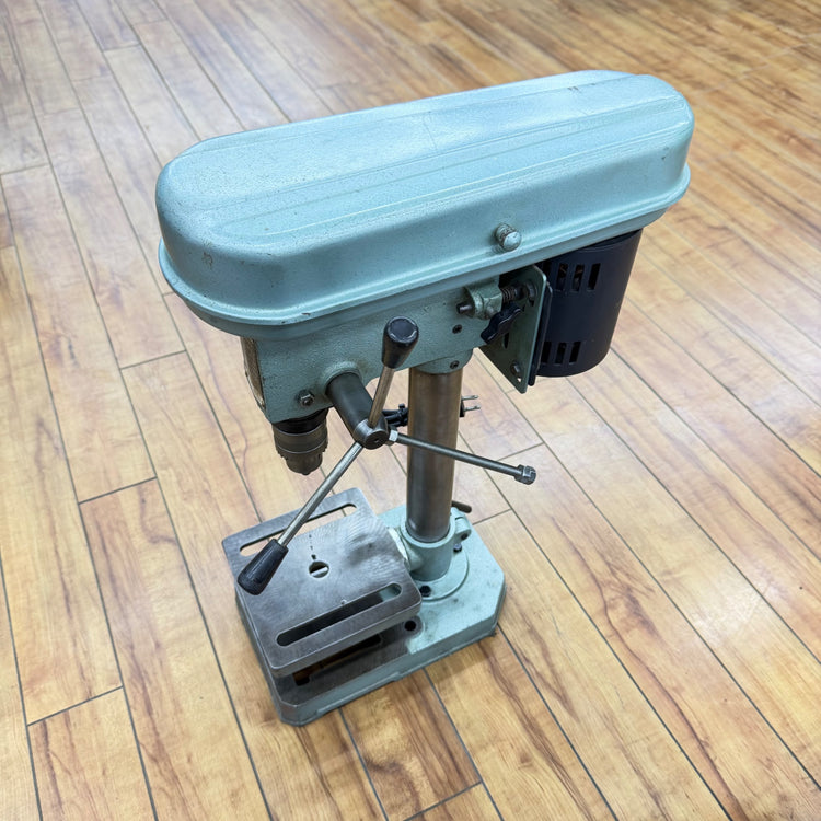 動作良好 100V 卓上ボール盤 5段変速 TB130 チャック回し付属【リライズ蓮田店】