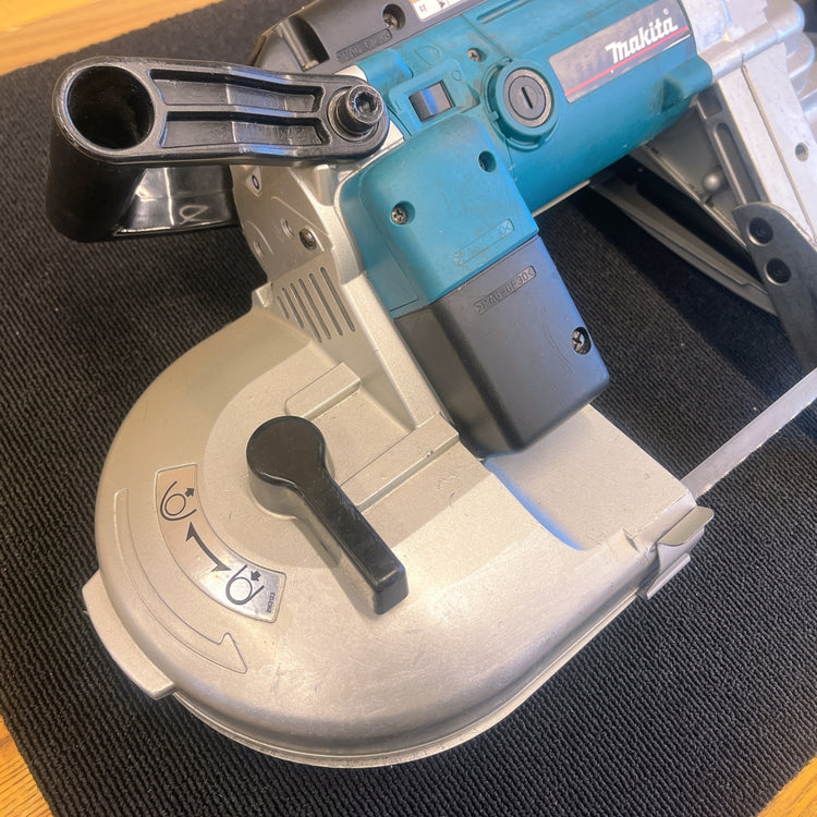 【中古・メンテナンス済み！】 マキタ makita ポータブルバンドソー 2107F 【越谷店】