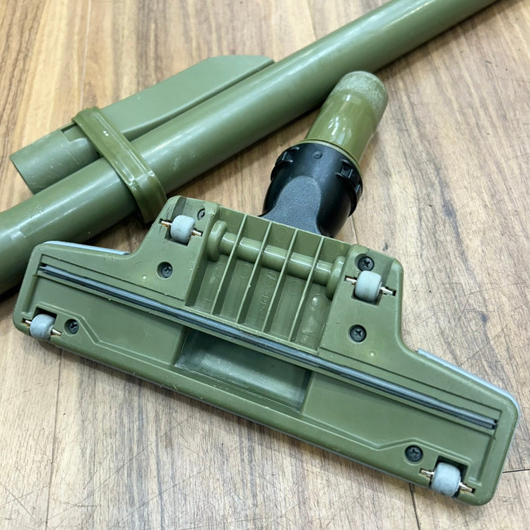 マキタ (makita) 40V コードレスクリーナー CL003GZO オリーブ ケース付き 本体のみ 【船橋馬込店】
