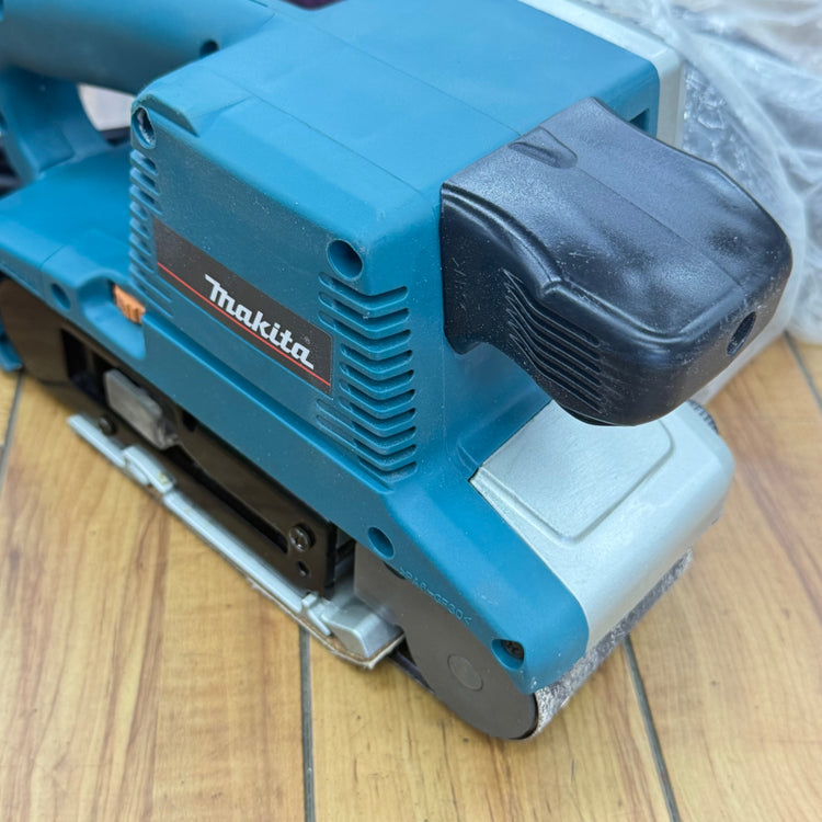 動作良好 ベルトサンダー 9903 マキタ純正ダストバッグ サンディングベルト10枚付属【リライズ蓮田店】