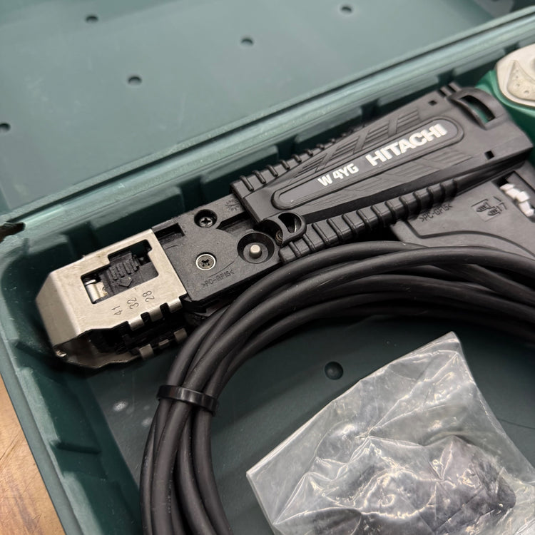 動作確認済み 4mm 連結ねじドライバ W4YG 【リライズ蓮田店】