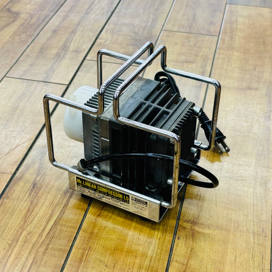 動作確認済み GSIクレオス Mr.リニア コンプレッサーL5 PS251 【中古】 【蓮田店】