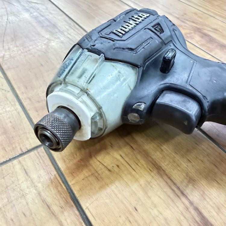 動作良好 18V 充電式ソフトインパクトドライバ TS141DZB 本体のみ【リライズ蓮田店】