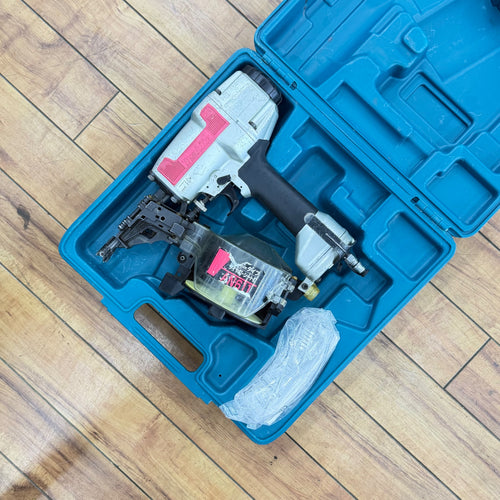 動作確認済み 65mm 常圧エア釘打ち機 AN611 【リライズ蓮田店】