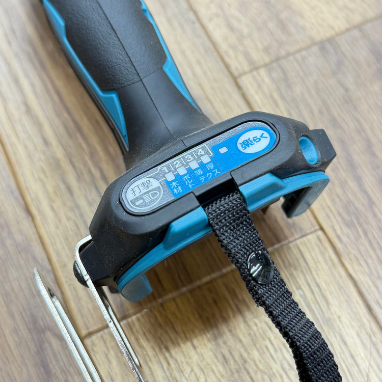 未使用品 18V 充電式インパクトドライバー TD173DZ 【リライズ蓮田店】