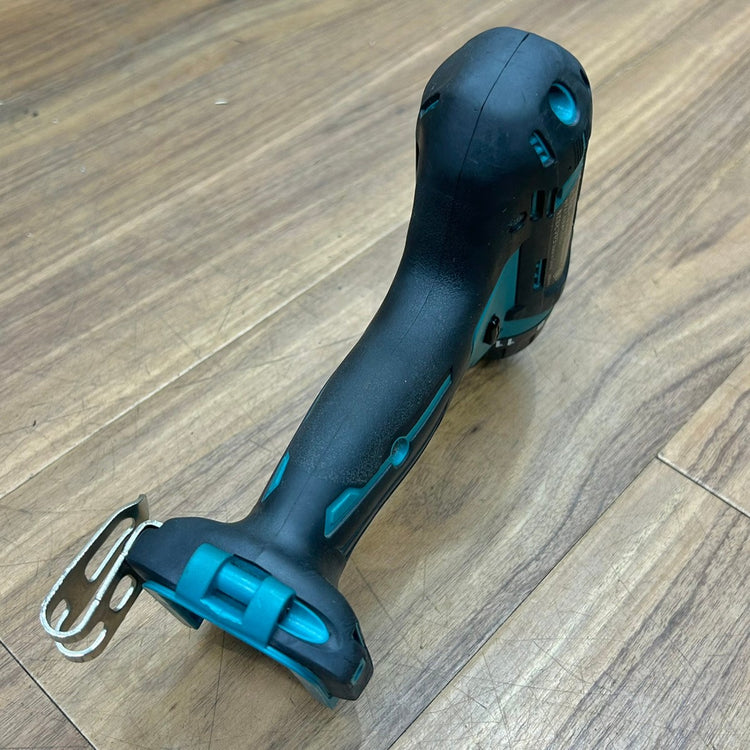 良品 マキタ (makita) 10.8V コードレスドリルドライバー DF033DSHX 【船橋馬込店】