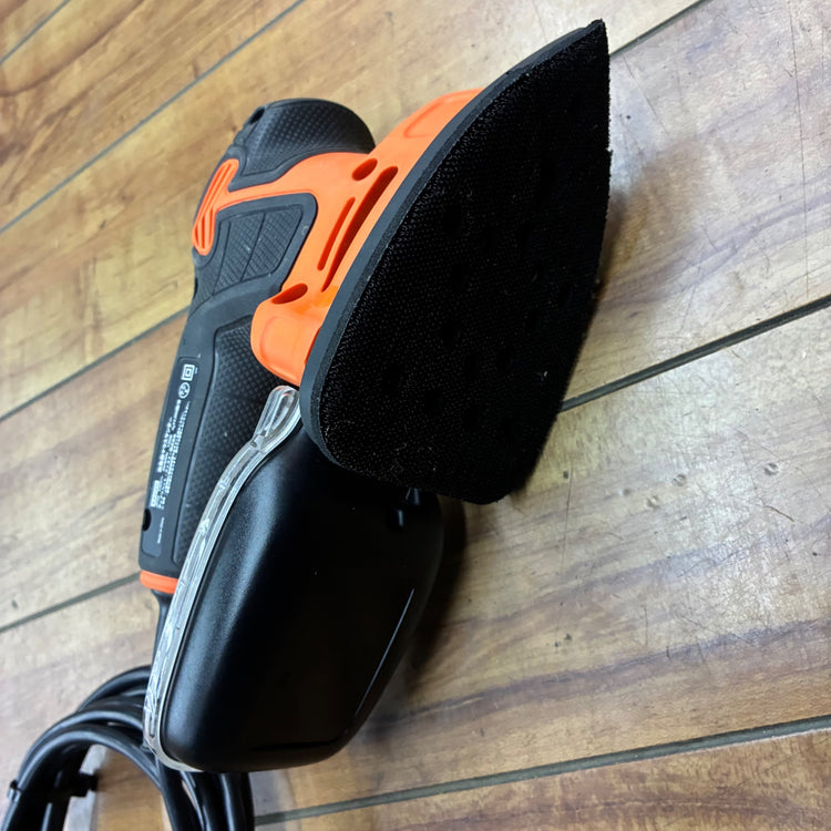 ◆ブラックアンドデッカー(BLACK&DECKER) KA2000 高集塵マウスサンダー 【蓮田店】