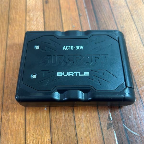 空調服用バッテリー AC10-30V 【野田愛宕店】