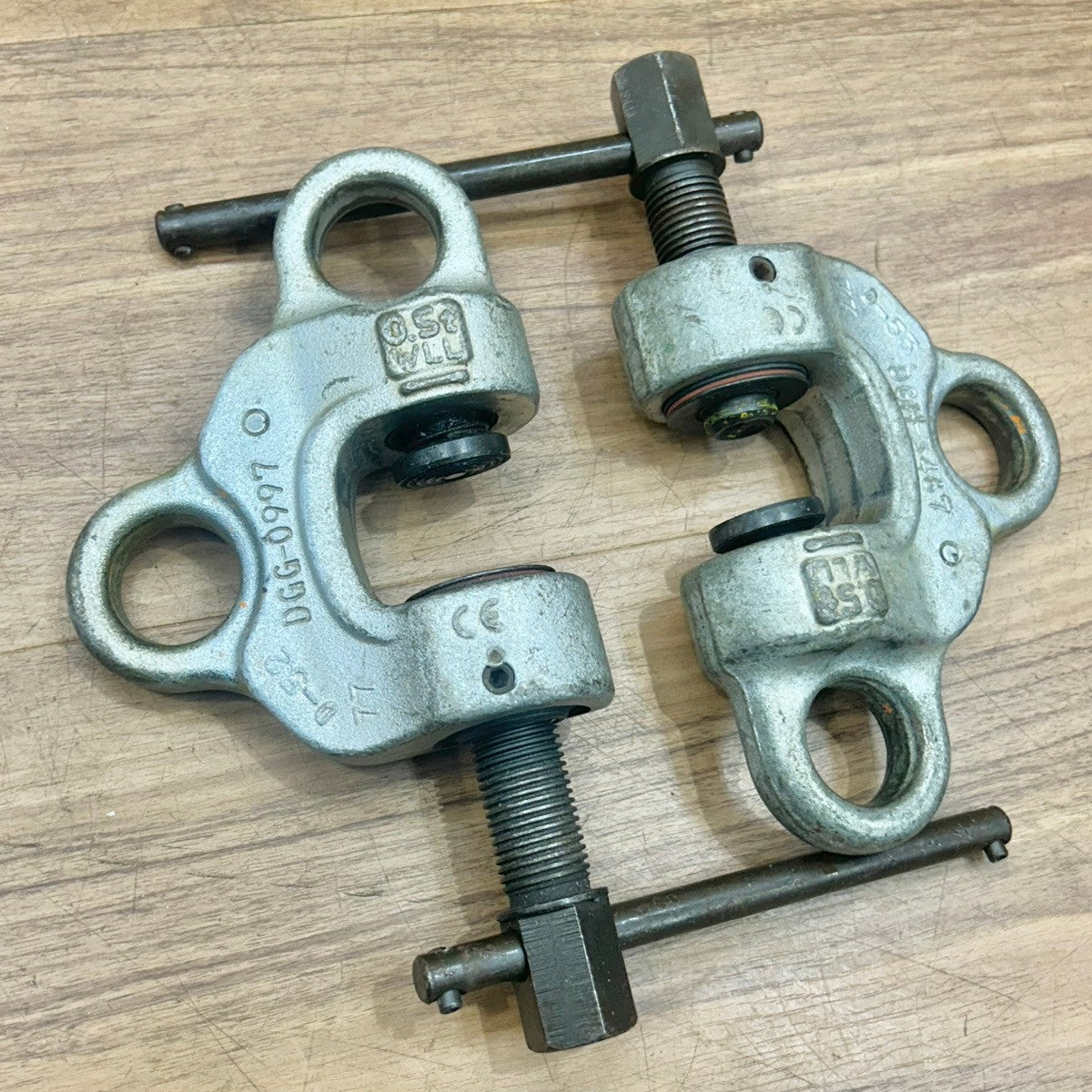 2個セット イーグルクランプ ねじ式全方向クランプ SBB-0.5 【船橋馬込店】