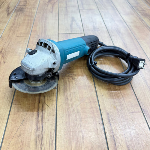 回転動作良好 100mm ディスクグラインダー 9530B 【リライズ蓮田店】