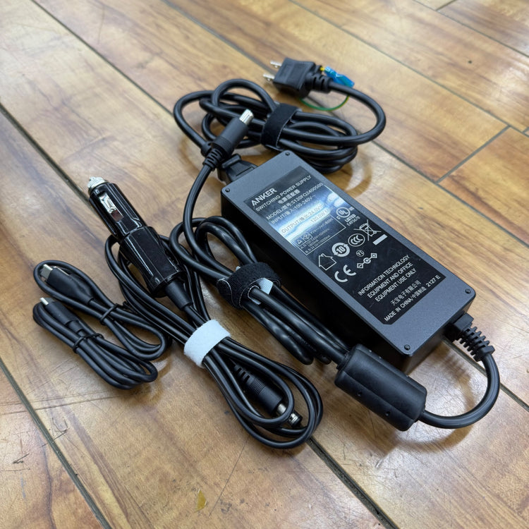 極美品 ポータブル電源  Anker PowerHouse II 800 A1750 容量は 778Wh（216,000mAh）【リライズ蓮田店】
