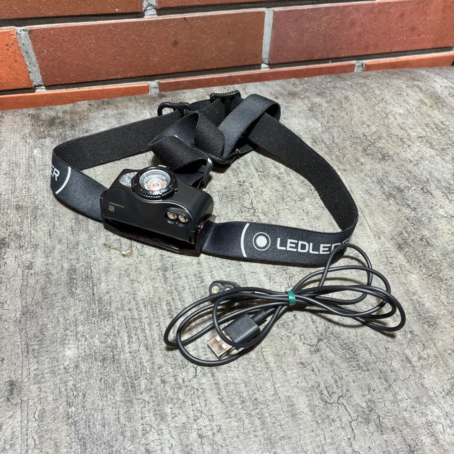 MH8 ブラック LEDヘッドライト 【市川行徳店】