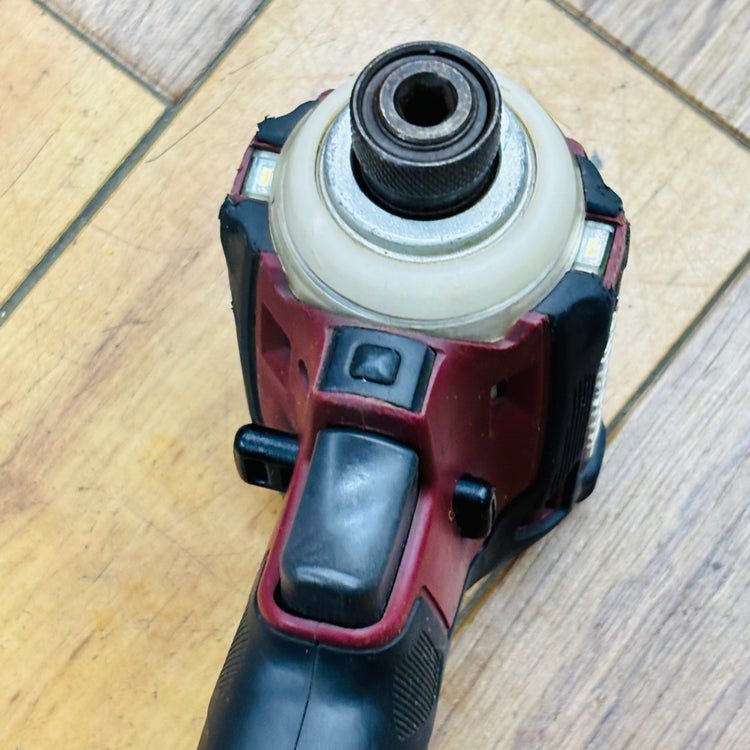 18V充電式インパクトドライバー TD172DZAR 本体のみ【リライズ蓮田店】