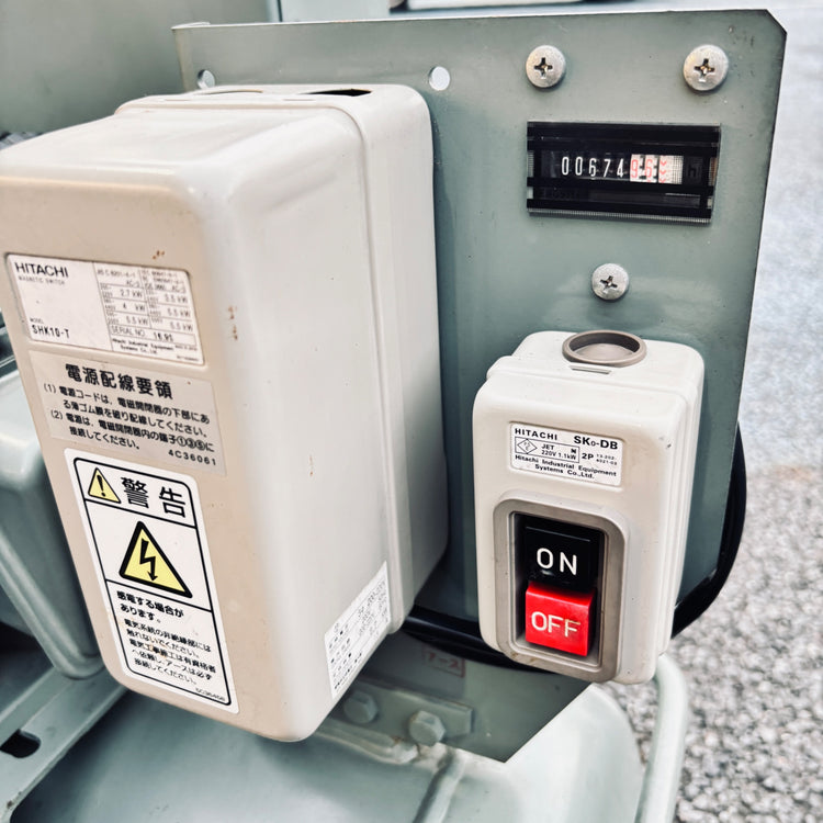 ※店頭引取限定　三相200Vエアーコンプレッサー　ベビコン　日立　ベビコン　2.2U-9.5VP5 【越谷店】