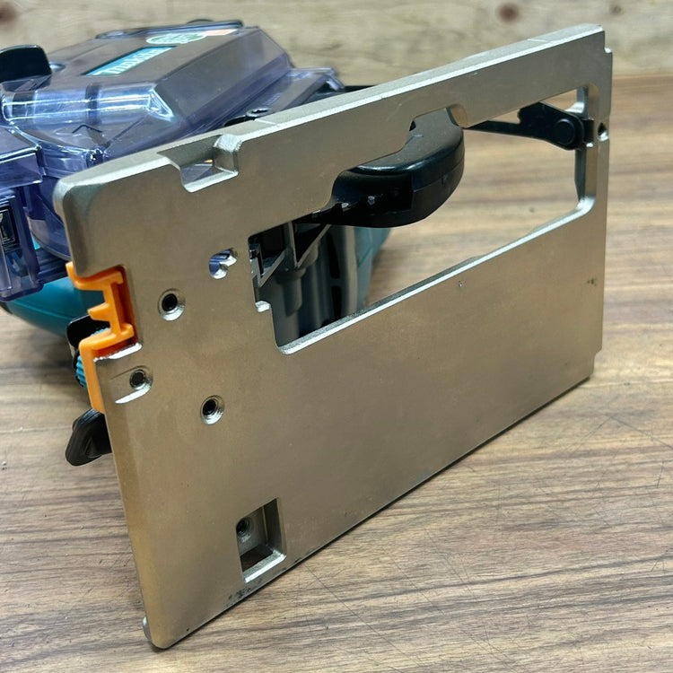 美品 マキタ (makita) 14.4V コードレス防じん丸のこ KS521DZ 本体のみ 【船橋馬込店】