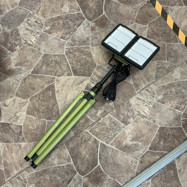 【中古】 アイリスオーヤマ IRIS OHYAMA LEDスタンドライト LLT-5000ST AC式5000lm 【越谷店】