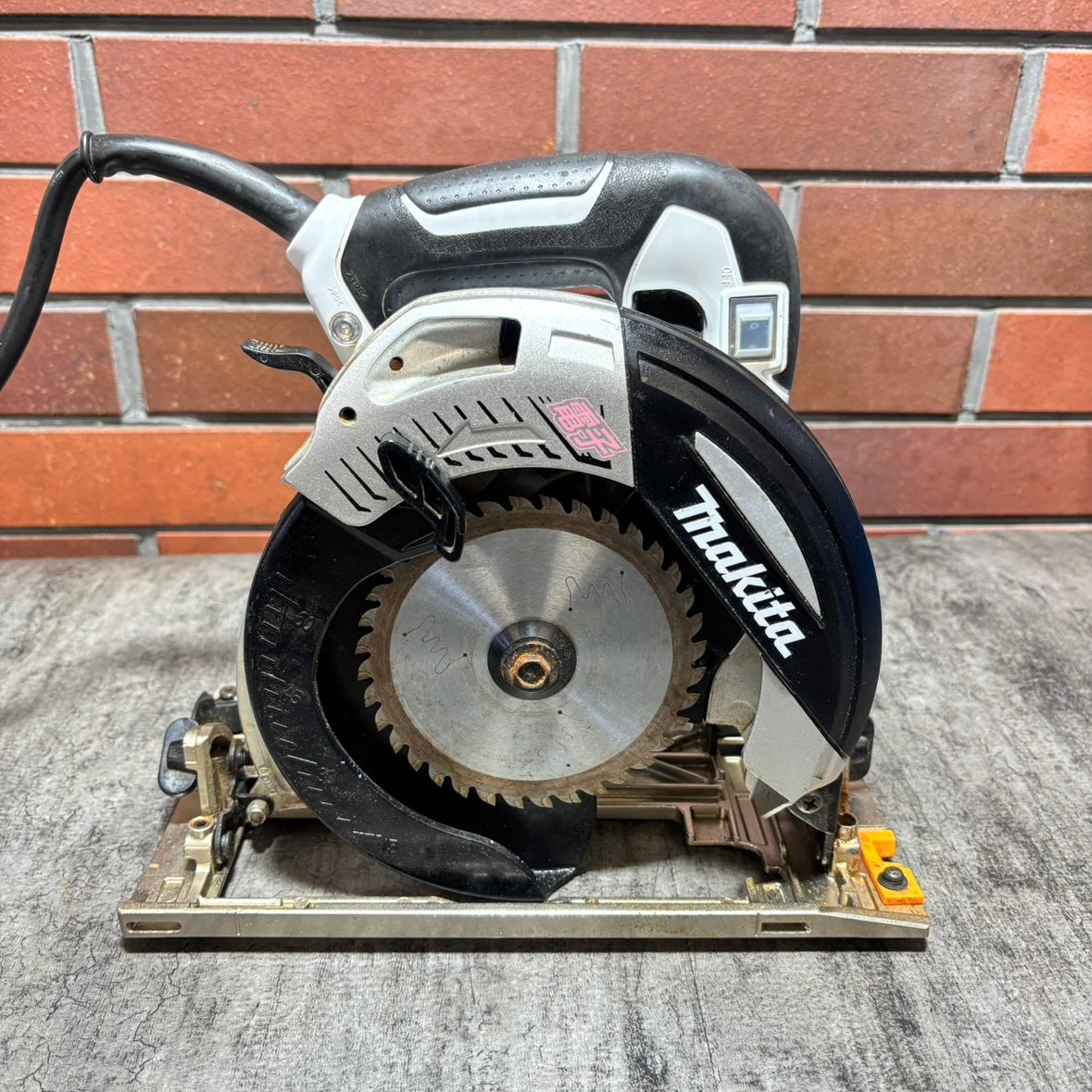 ◆マキタ(makita) 電子マルノコ 5732C 【市川行徳店】