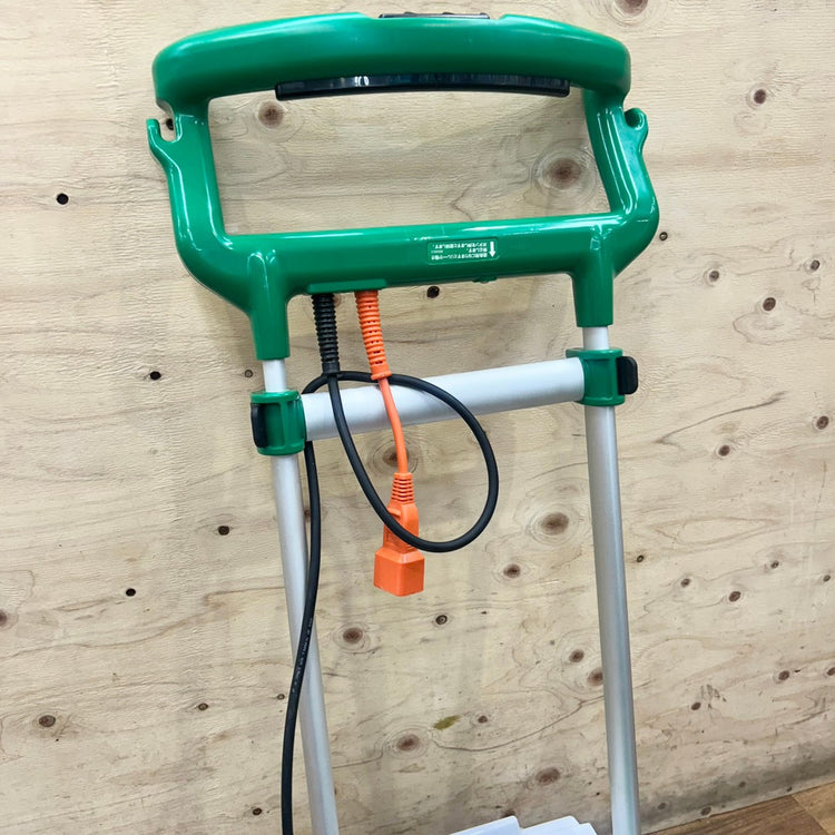 マキタ (makita) 電動芝刈機 刈込幅230mm MLM2301 【船橋馬込店】