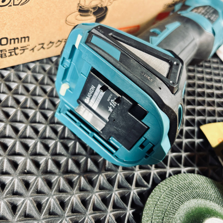 金の卵10枚付き！！マキタ(makita) 18V 充電式ディスクグラインダー GA404DN 【越谷店】