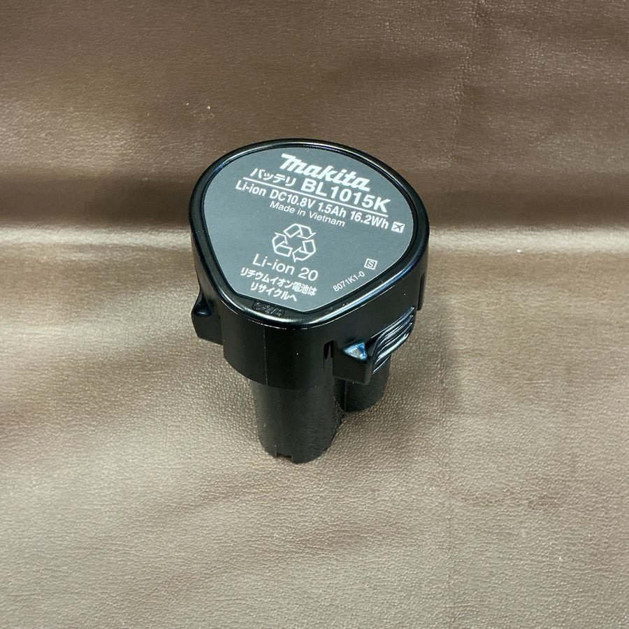 【箱無し・未使用品】makita(マキタ) 10.8v リチウムイオンバッテリー BL1015K 【越谷店】