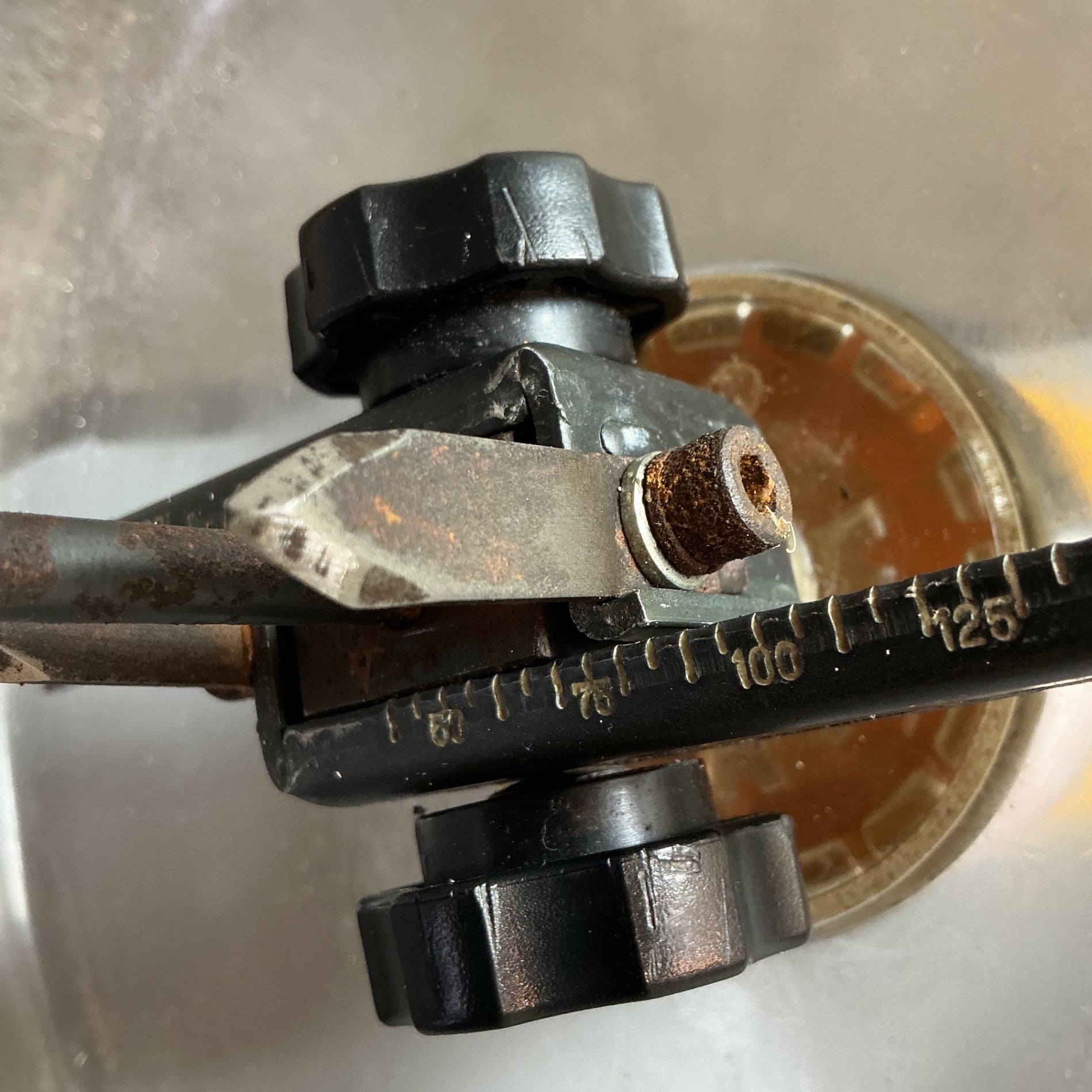 【中古・サビ多々あります】 未来工業 φ200mm FH-200 フリーホルソー ボード穴あけ 【越谷店】
