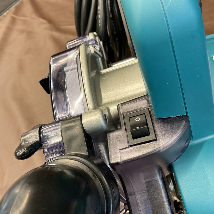 【美品中古】 マキタ(makita) 防じんマルノコ 5055FKB 【越谷店】